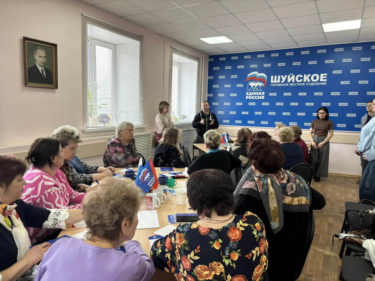«Цифровая Россия» обучила пенсионеров Ивановской области правильному использованию смартфонов