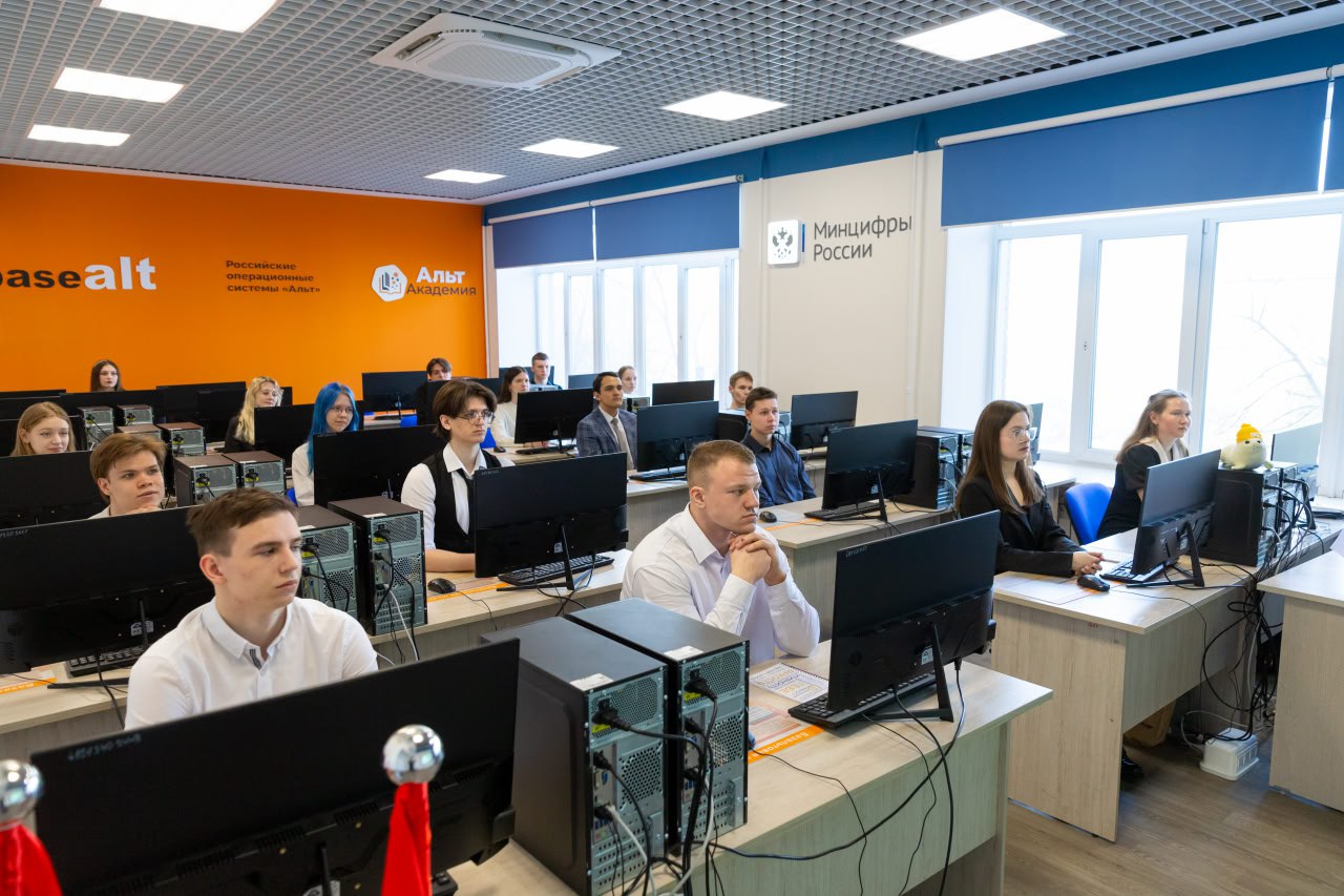 Подготовку ИТ-кадров усилили в Новосибирской области