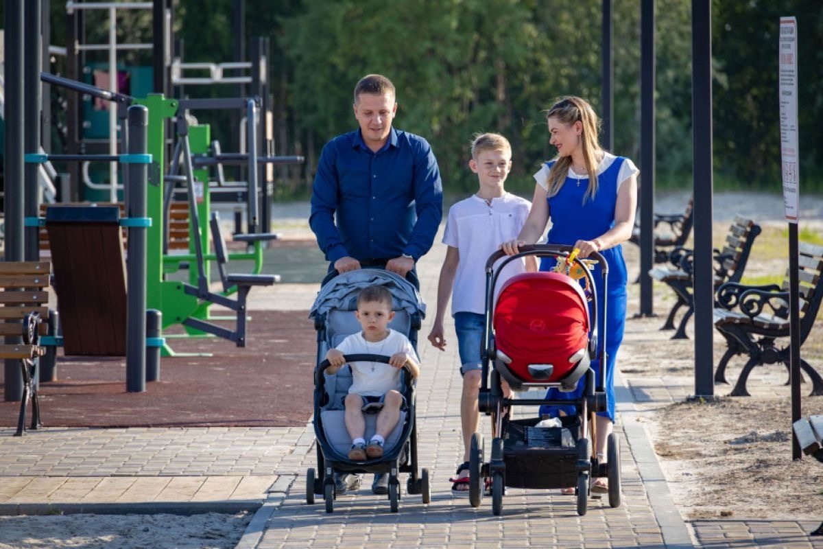 С 1 ИЮНЯ МНОГОДЕТНЫЕ СЕМЬИ ЯМАЛА СМОГУТ ВОСПОЛЬЗОВАТЬСЯ НОВОЙ СОЦВЫПЛАТОЙ