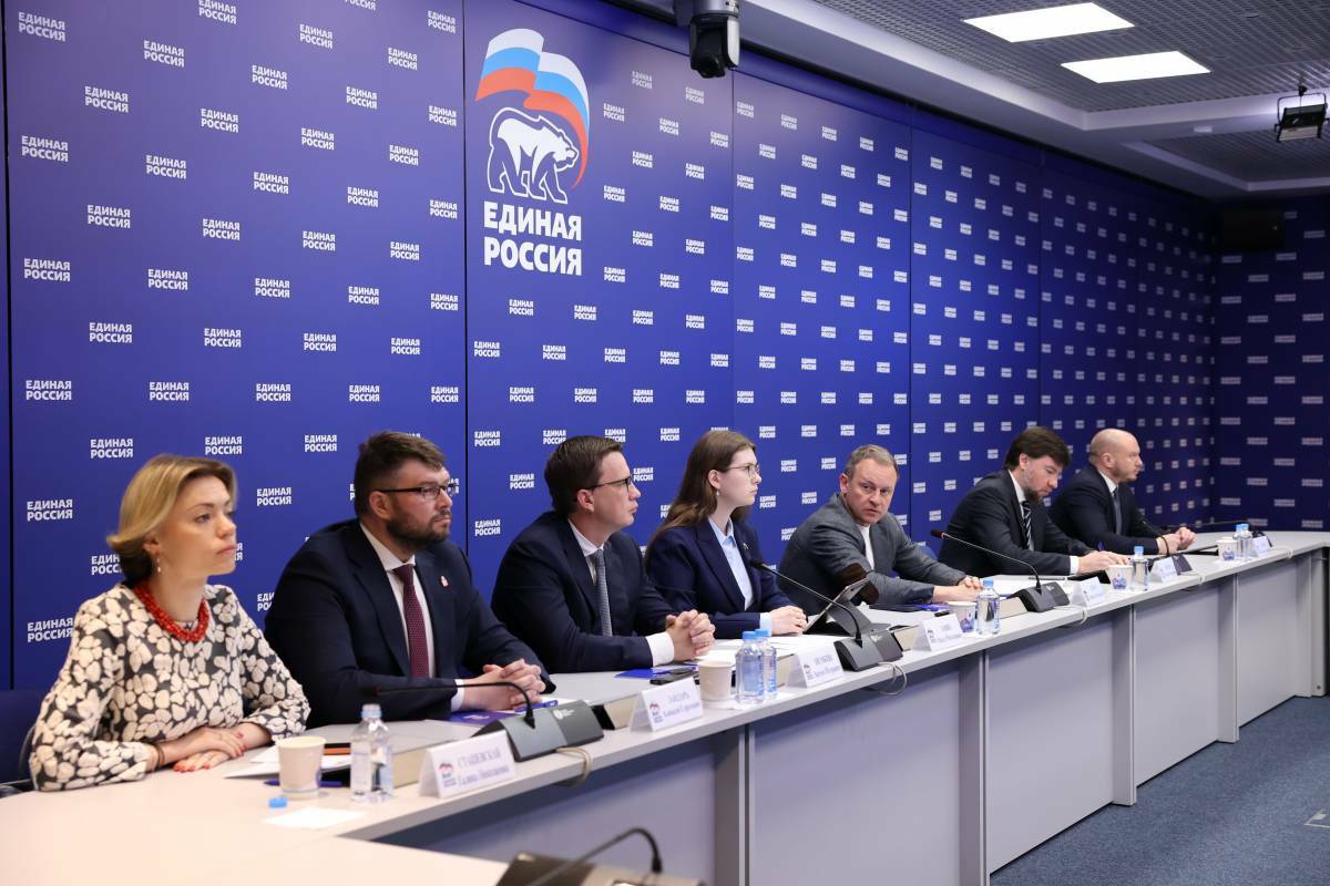 «Единая Россия» создаст онлайн-курс для НКО по цифровой безопасности – для этого партия заключила соглашение с «Ростелекомом»