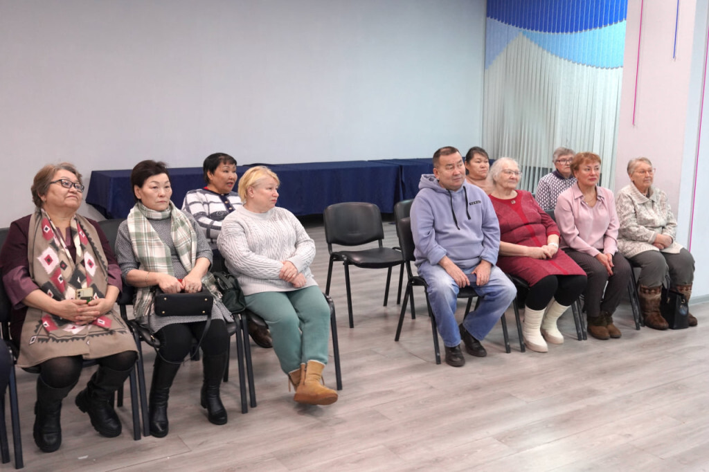 В Ямало-Ненецком автономном округе «Цифровая Россия» провела урок кибербезопасности для пенсионеров
