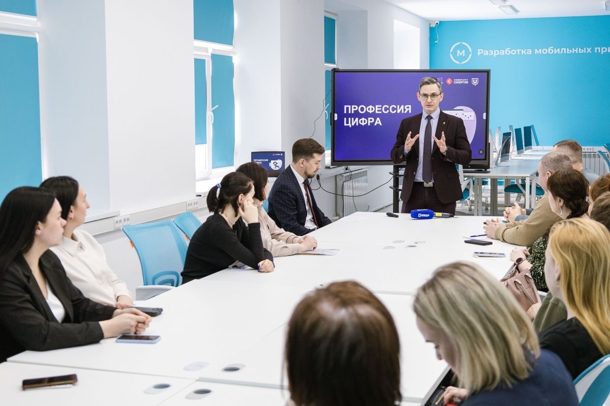АКТИВИСТЫ ПАРТИЙНОГО ПРОЕКТА «ЦИФРОВАЯ РОССИЯ» В НАО ДАЛИ СТАРТ ПРОЕКТУ «ПРОФЕССИЯ ЦИФРА»