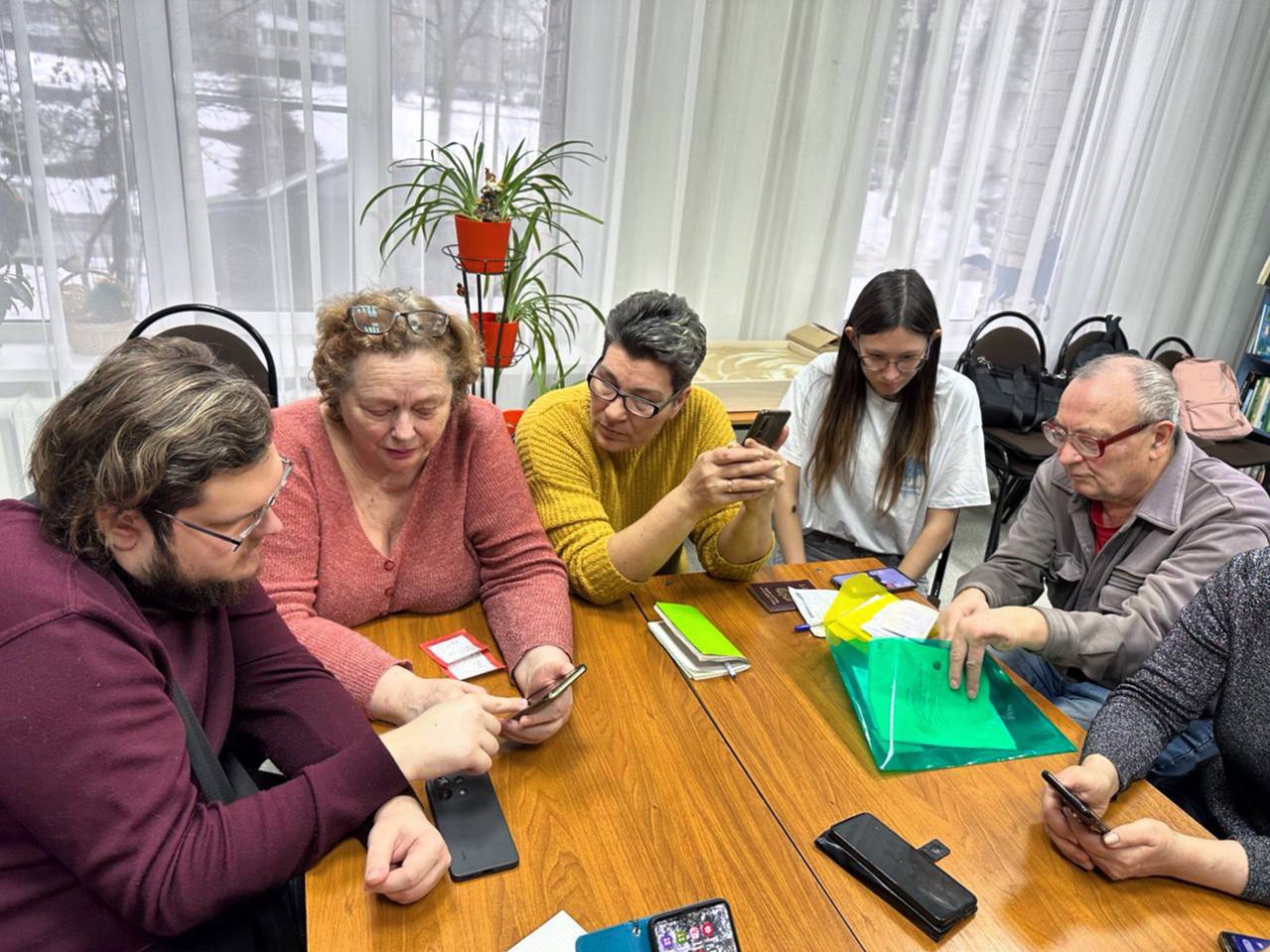 Старшее поколение Рязани знакомится с цифровой грамотностью