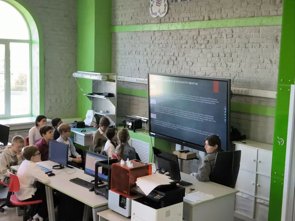 ЦТТ «Новация» добавил в образовательную программу инженерных классов блок о цифровой грамотности