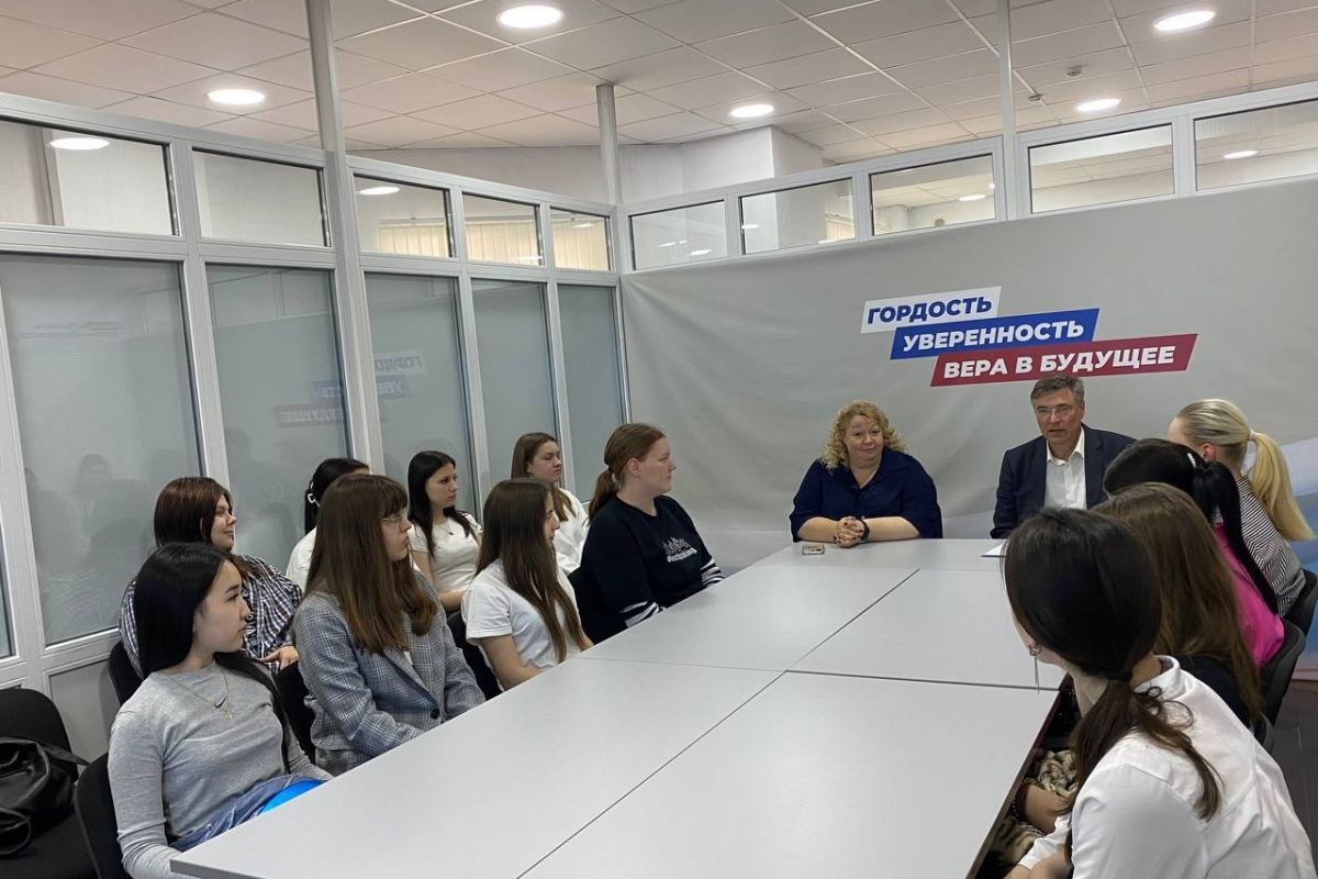 В ШТАБЕ ОБЩЕСТВЕННОЙ ПОДДЕРЖКИ СТУДЕНТАМ РАССКАЗАЛИ О КИБЕРБЕЗОПАСНОСТИ И ОТКРЫТИИ СОБСТВЕННОГО ДЕЛА